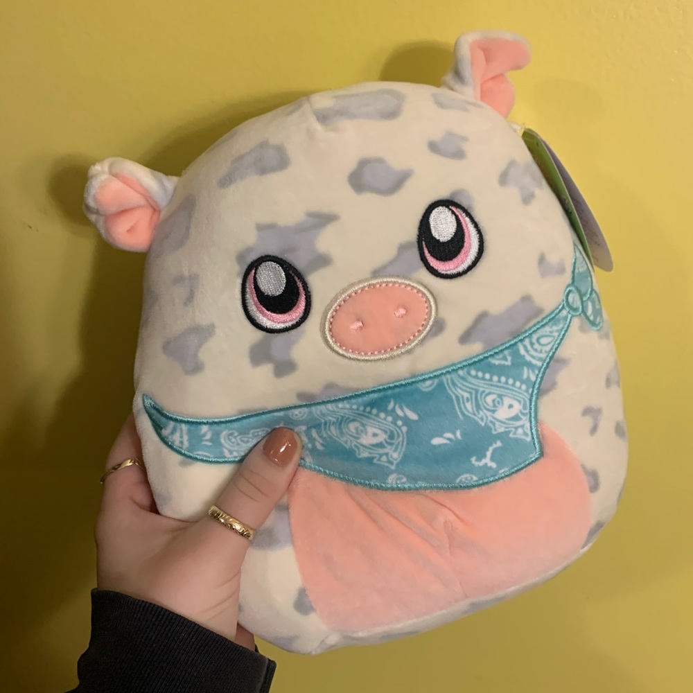 Rosie the Pig squishmallow with tags